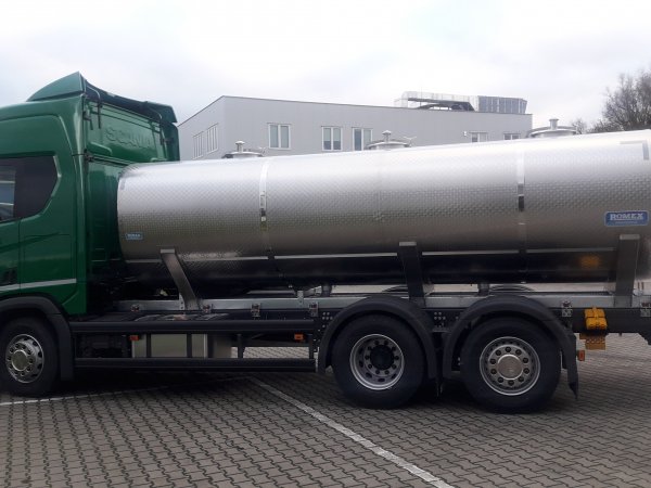 Suprastructuri cisterna pentru colectare lapte