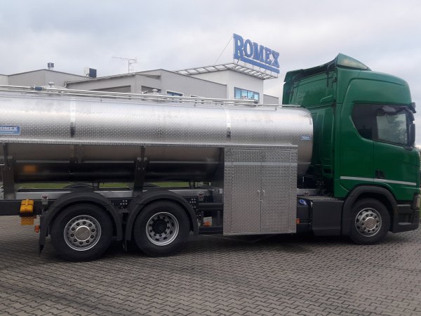 Suprastructuri cisterna pentru colectare lapte