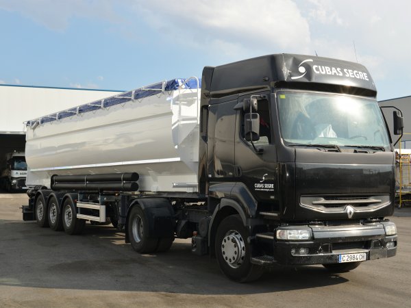 SEMIREMORCI CU DESCARCARE MIXTA (PNEUMATIC + SNEC)