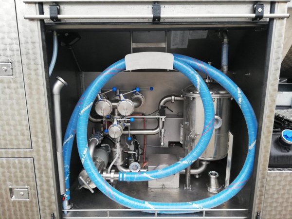 Suprastructuri cisterna pentru colectare lapte