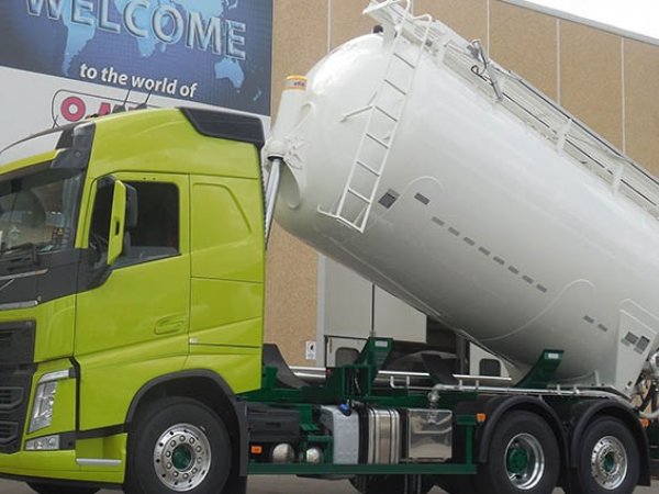 SUPRASTRUCTURI SI REMORCI SILOZ