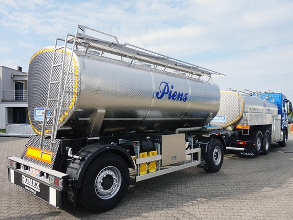 Remorci cisterna pentru transport lapte