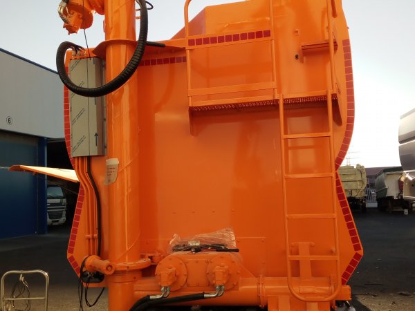 SUPRASTRUCTURI CU SNEC