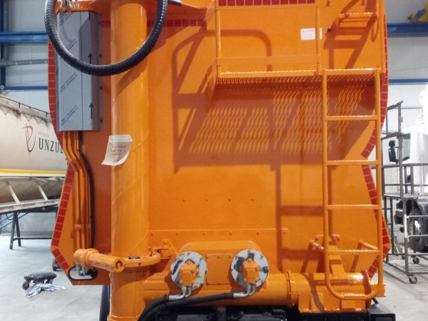 SUPRASTRUCTURI CU SNEC