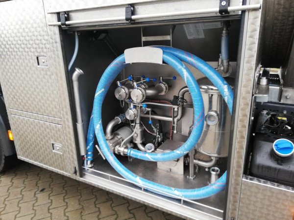 Suprastructuri cisterna pentru colectare lapte