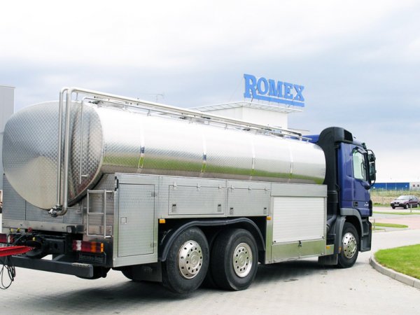 Suprastructuri cisterna pentru colectare lapte